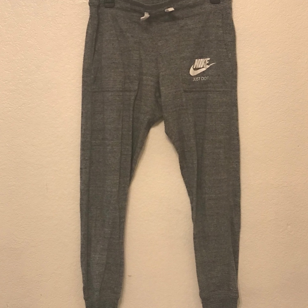 Nike joggers